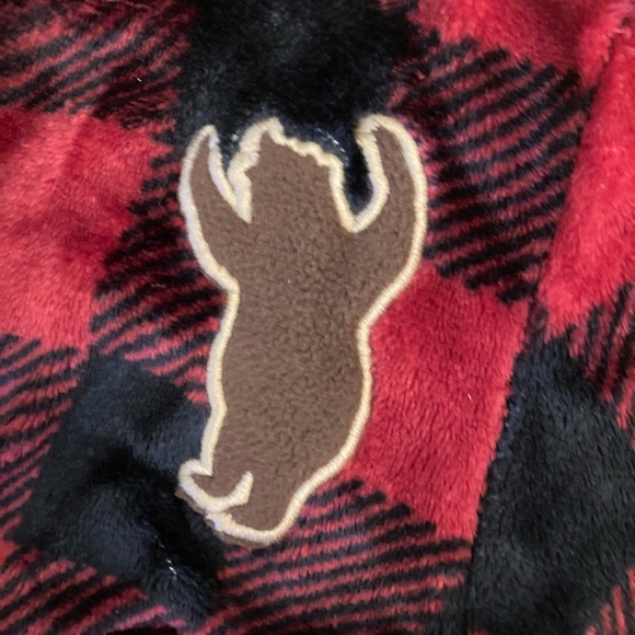 Cute Holiday Robe - Picture 2 of 3